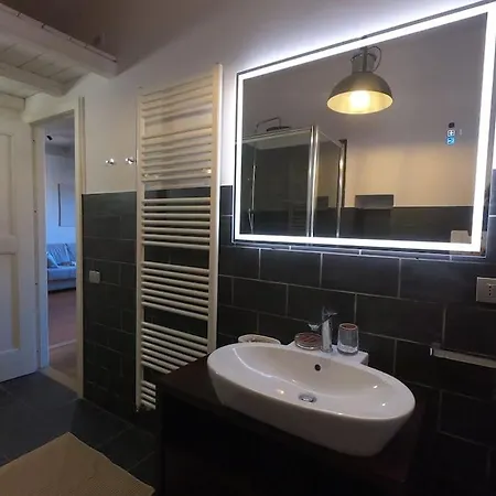Mount Flower Trastevere Apt Rzym